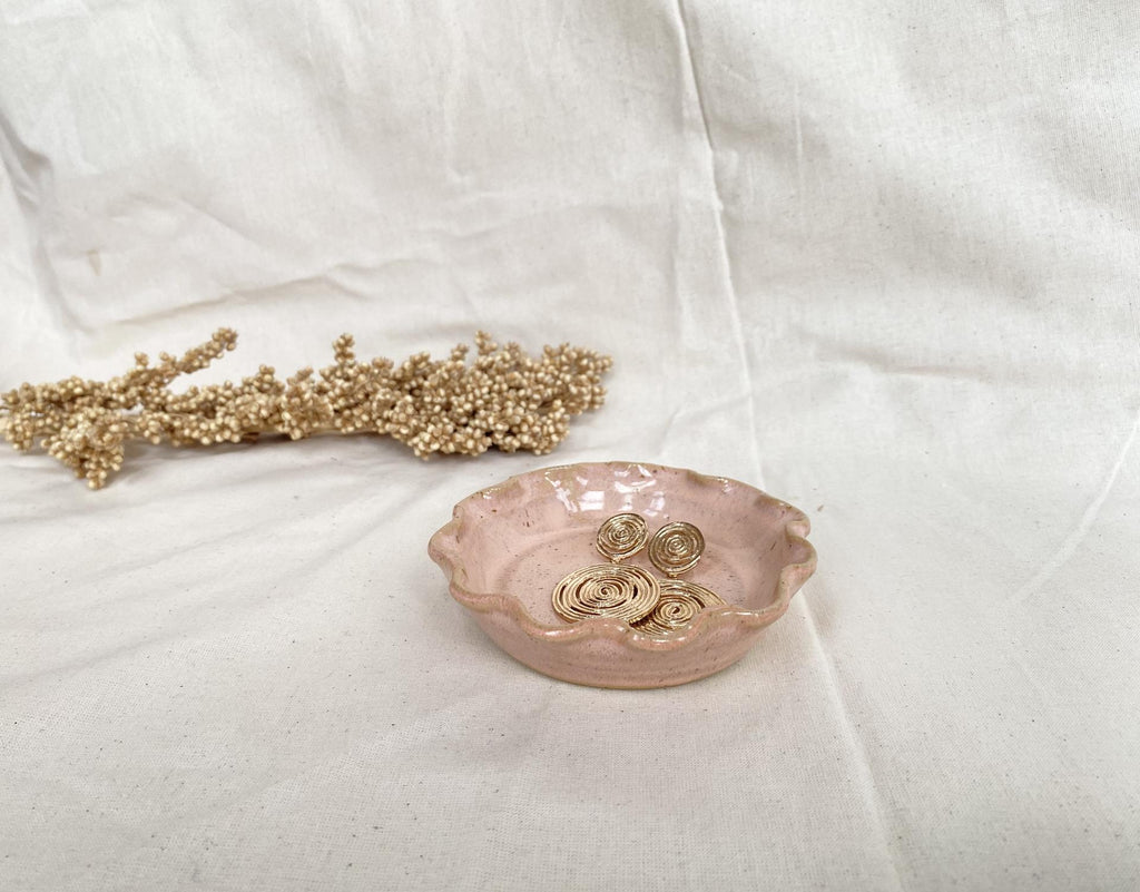 Handmade Ceramic Ring Dish: Coral Pink Jewelry Holder
