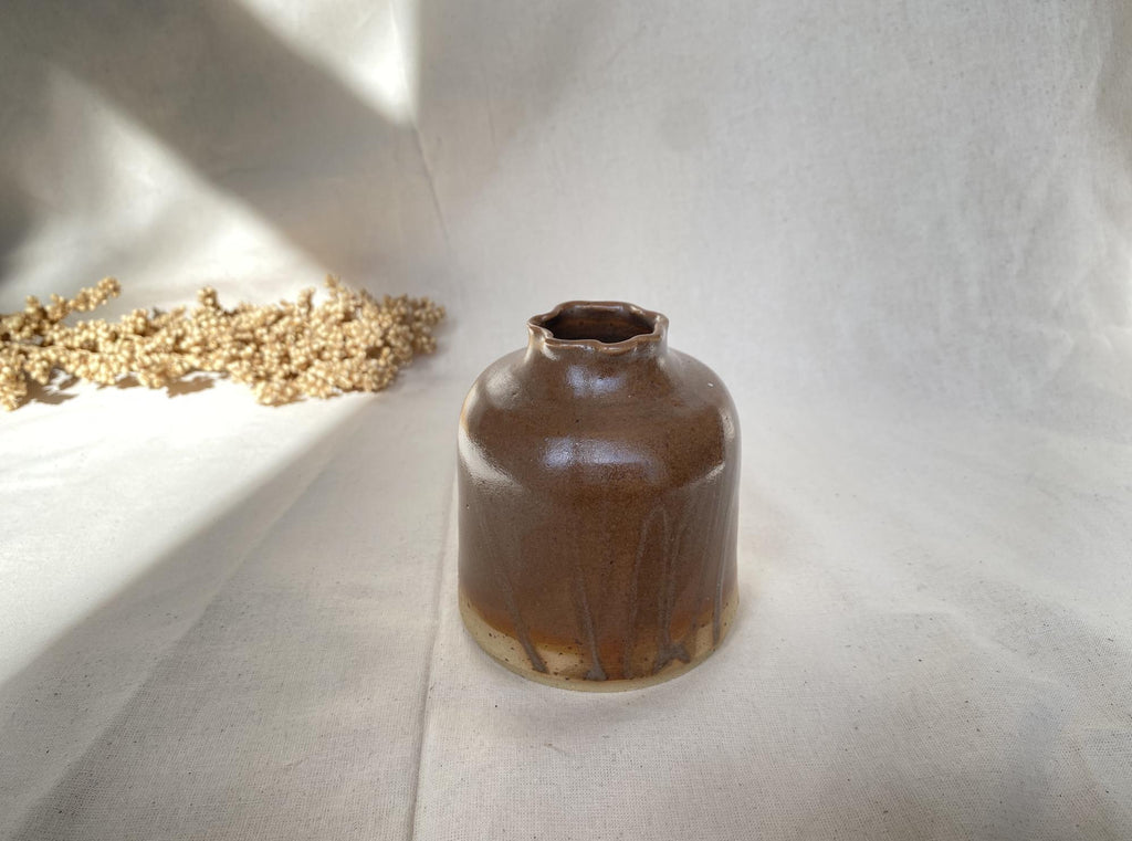 Handmade Ceramic Bud Vase with Ruffled Rim: Warm Chestnut Glaze