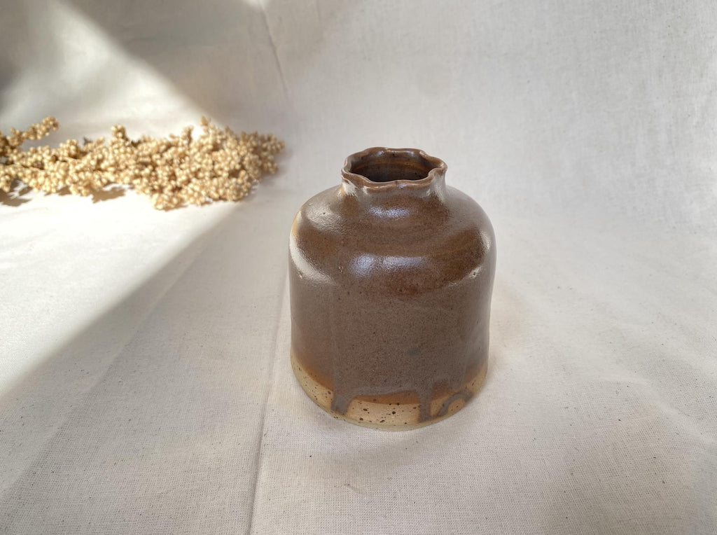 Handmade Ceramic Bud Vase with Ruffled Rim: Warm Chestnut Glaze