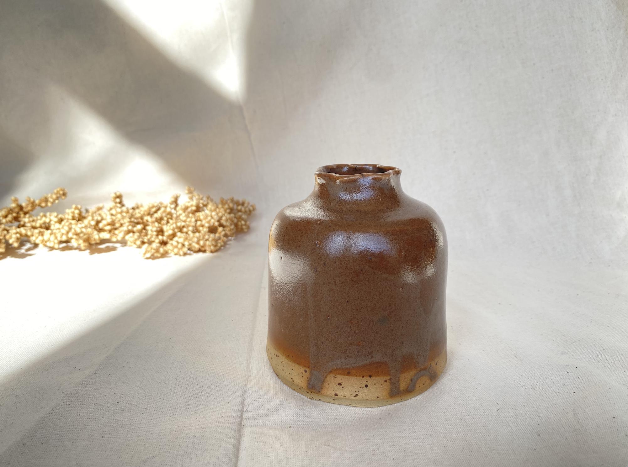 Handmade Ceramic Bud Vase with Ruffled Rim: Warm Chestnut Glaze